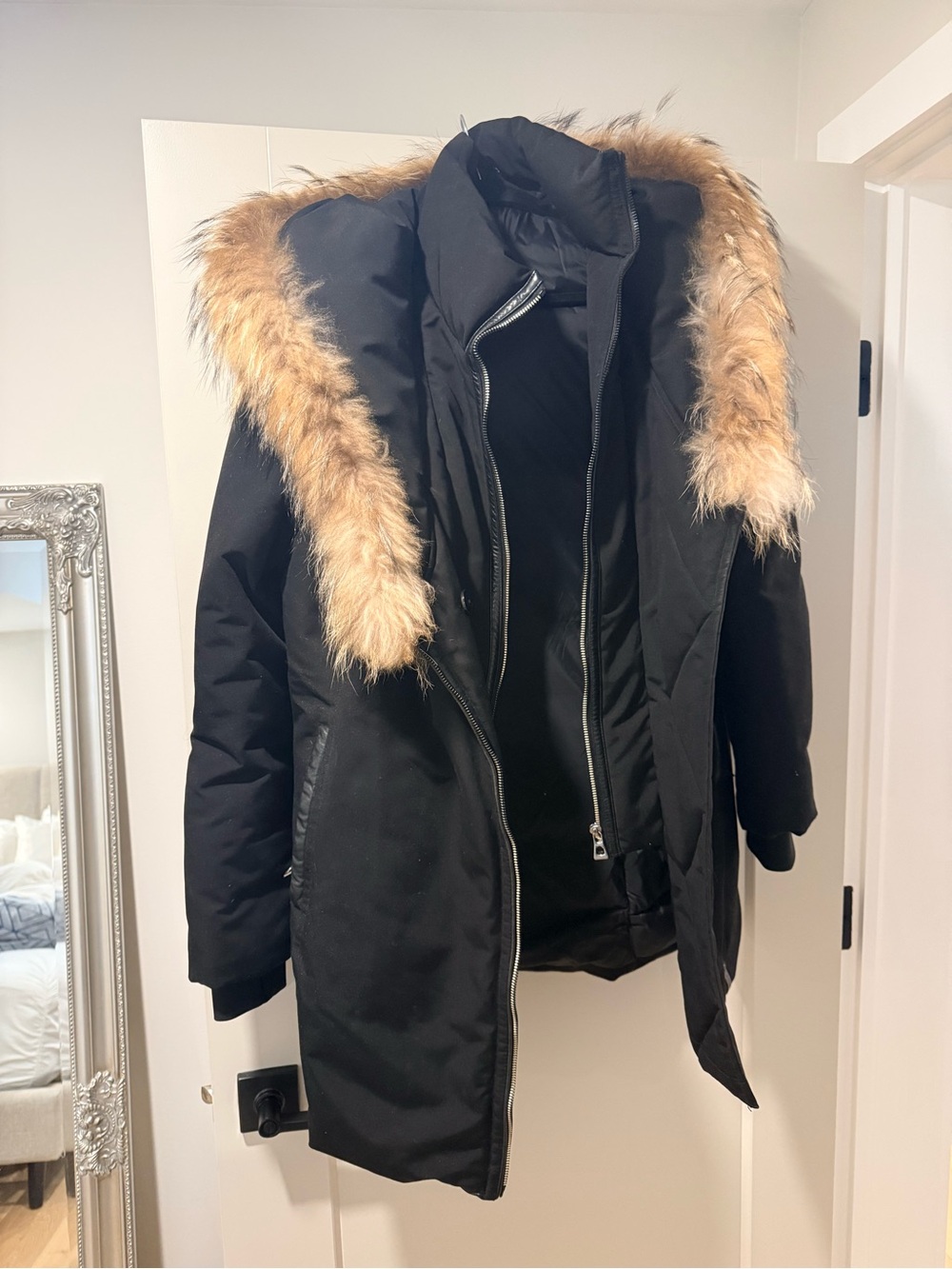 RUDSAK Women's Black Puffer Parka with Faux Fur Trim